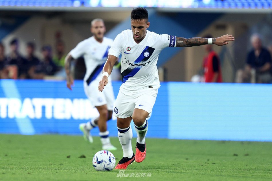 詹姆斯在场 詹姆斯在场