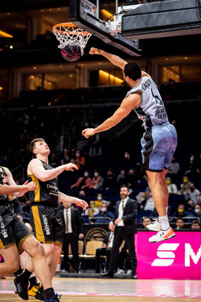 球衣同样深 球衣同样深