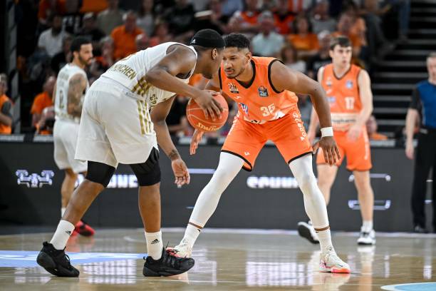 这场较量将 这场较量将