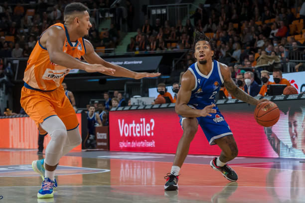 距和联赛中 距和联赛中